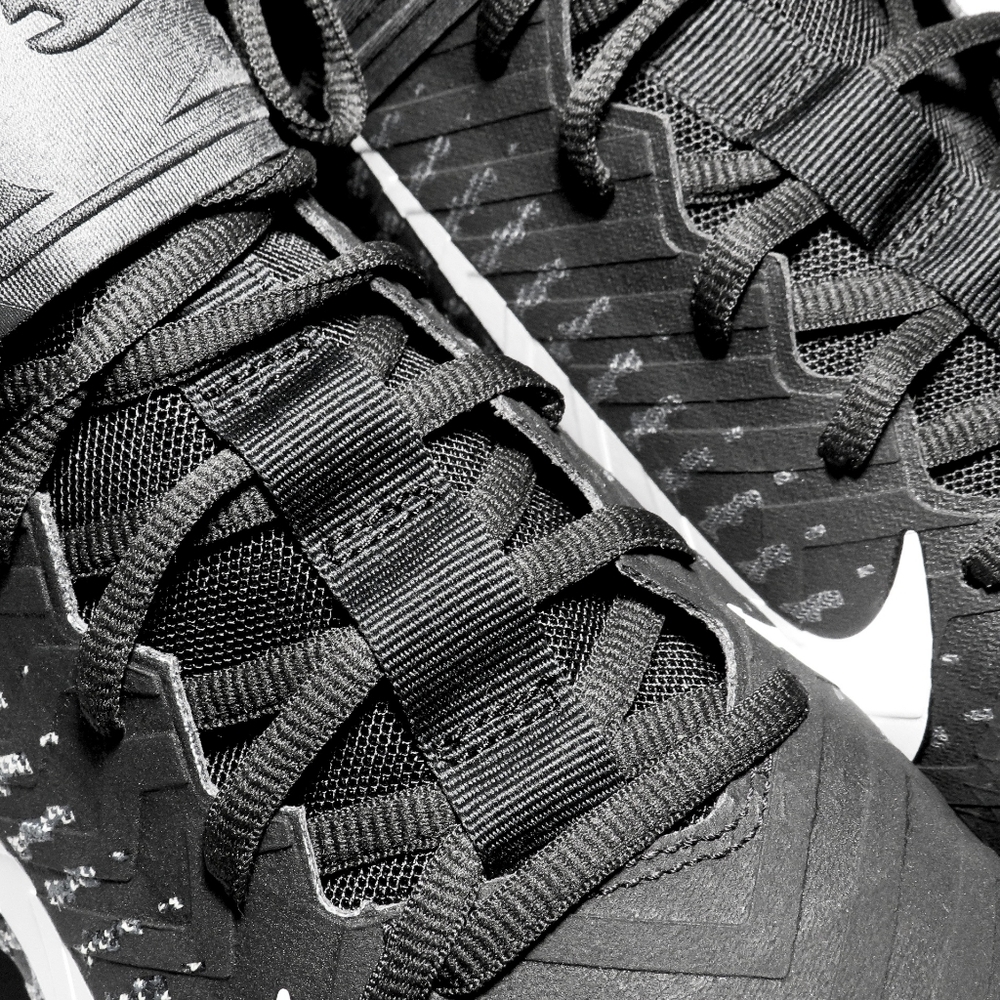 New Men's Size 11-16 Nike Alpha Menace Pro 2 Black Football Cleats Comfortable - Picture 9 of 9